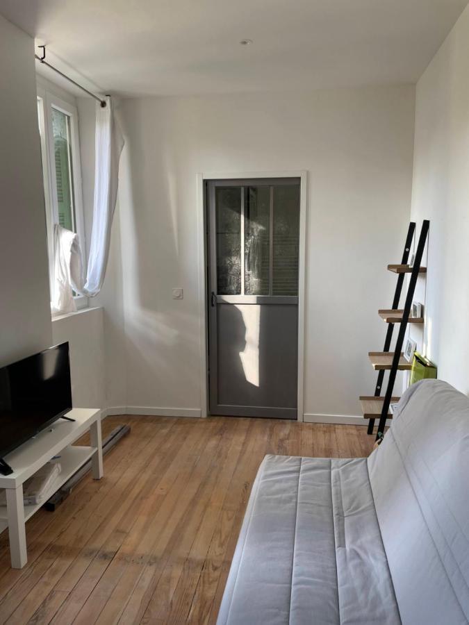 Charmant Studio Proche Centre Ville Et Gare ลูร์ด ภายนอก รูปภาพ